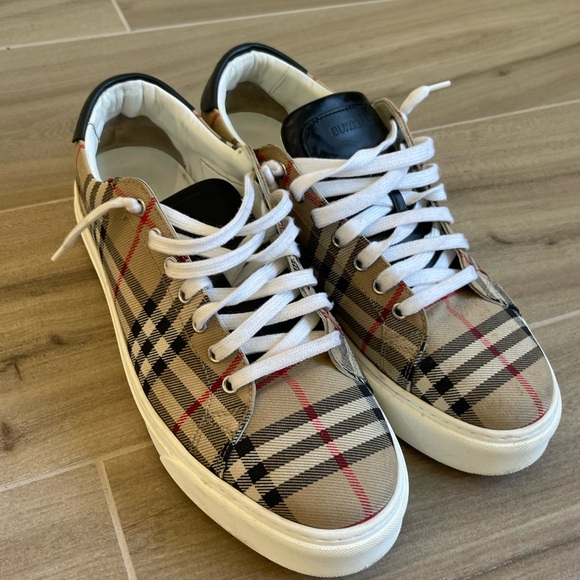 Men’s Burberry Sneakers - Picture 1 of 6
